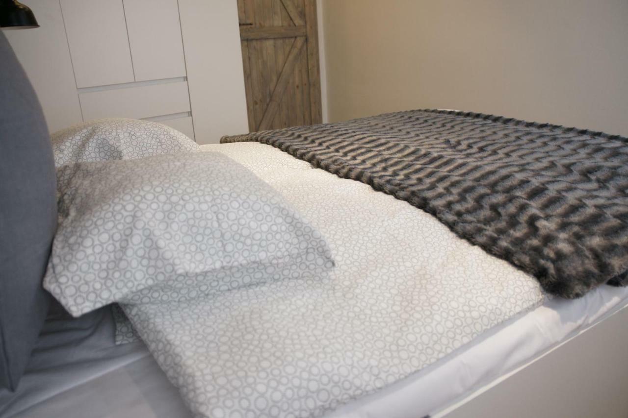 Apartament Na Starowce ทอรูน ภายนอก รูปภาพ
