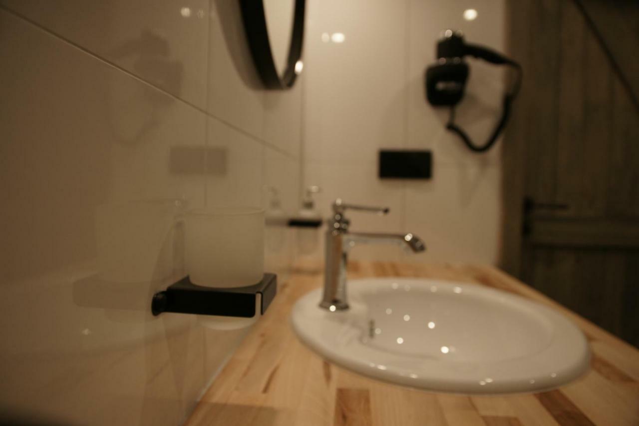 Apartament Na Starowce ทอรูน ภายนอก รูปภาพ