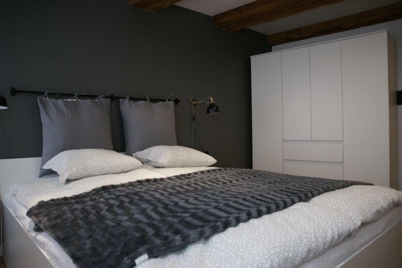Apartament Na Starowce ทอรูน ภายนอก รูปภาพ